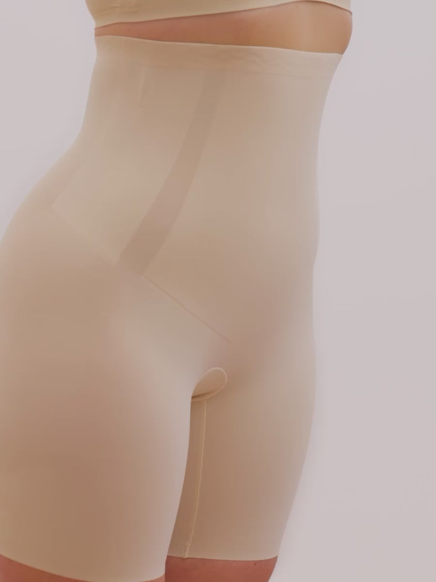 Seamless High-Waist Smoothing Shaper Shorts – FitSculpt™